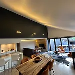 Sakura Bossut-Gottechain